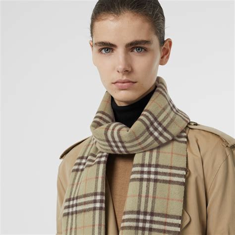 burberry the classic check scarf|classic check Burberry scarf.